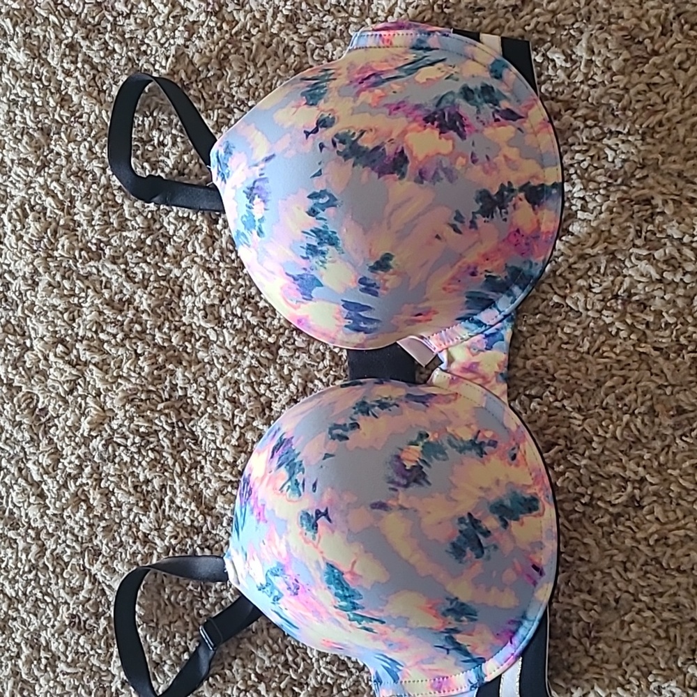 PINK bra 34dd